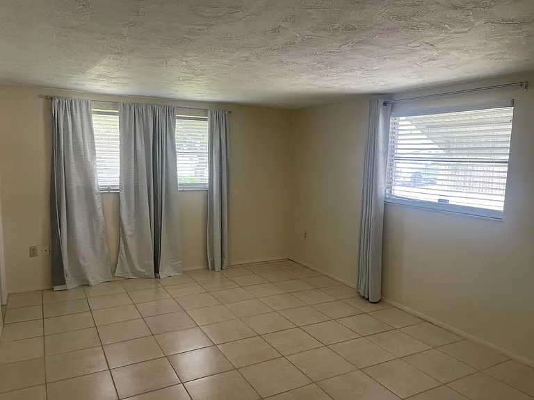 5630 Dolores Dr — Photo 16