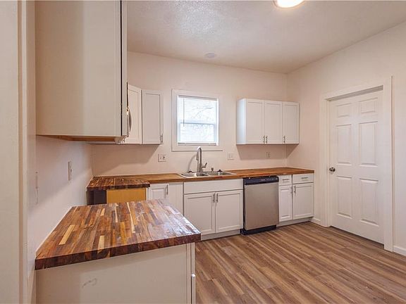 3rd image of 2130 E 24th St