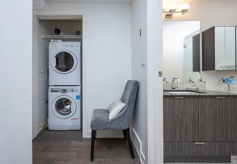 930 6th Ave SW #2801 — Photo 36