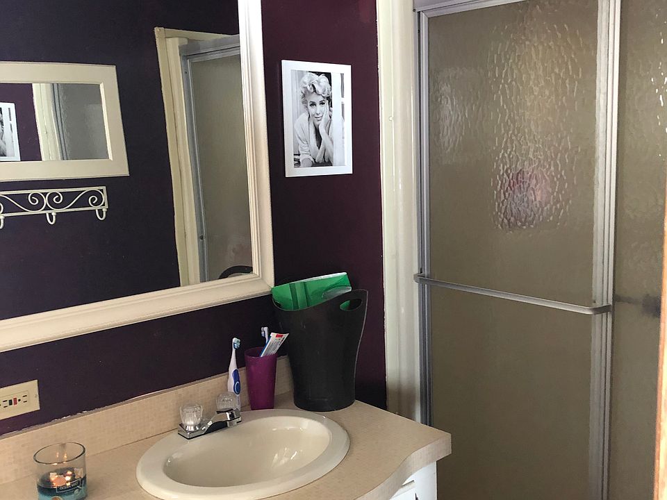 2nd image of 705 G St