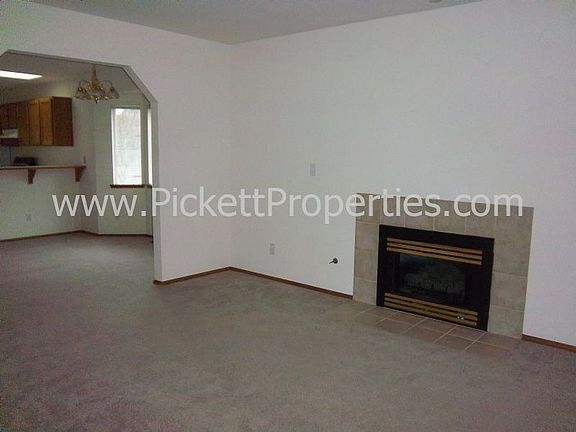 Living room with fireplace