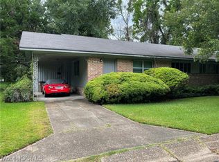 2108 Upham Pl, Mobile, AL 36607