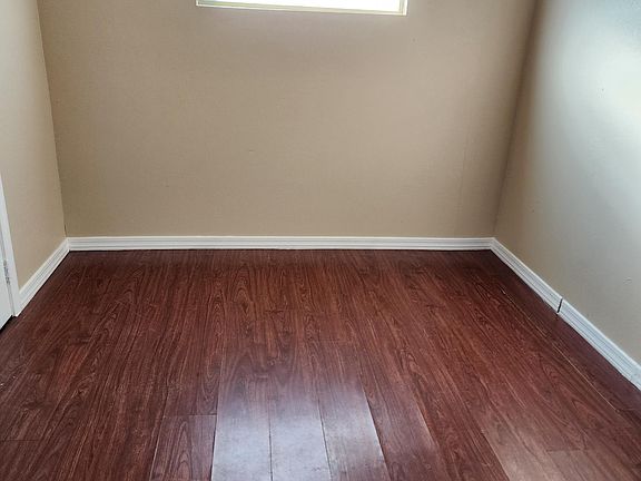 4th image of 515 N 38th St