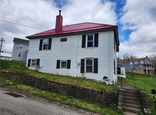 2667 Puckety Dr, Export, PA 15632