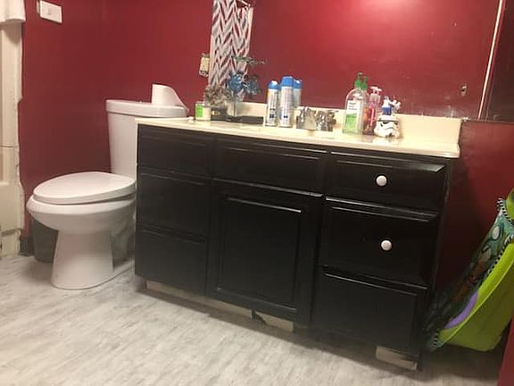 5th image of 552 Sherwood Ave