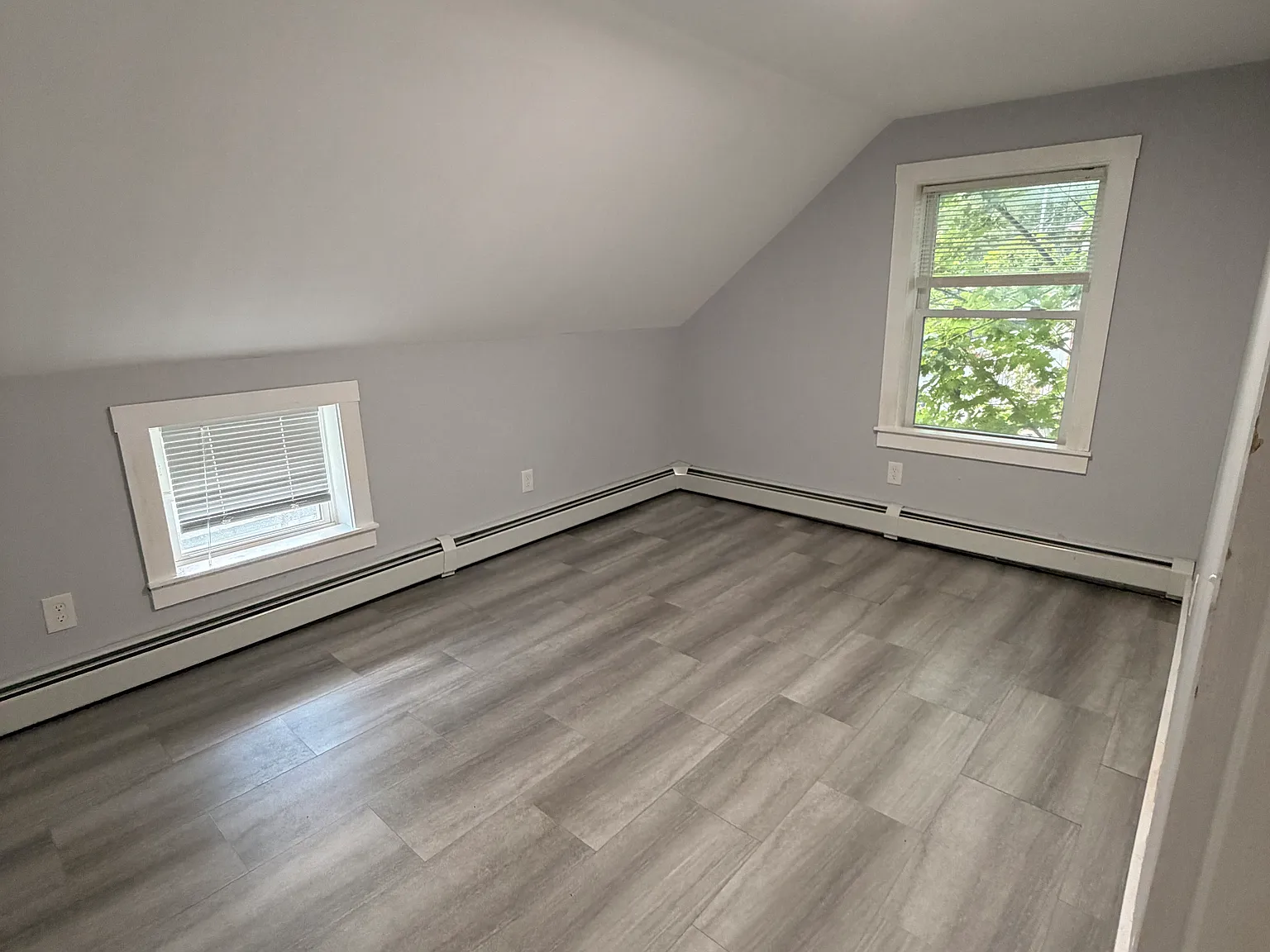 905 Ten Rod Rd — Photo 2