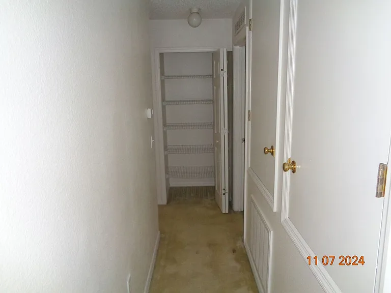 1914 Lynn River Dr — Photo 37
