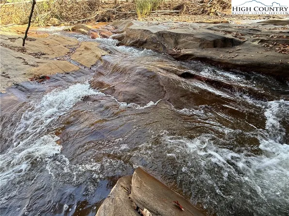 3408 Cane Creek Road, Bakersville, NC 28705