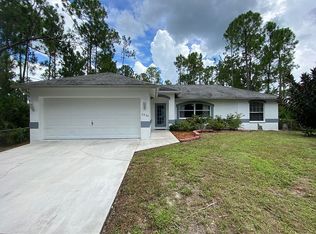 2420 27th Ave NE, Naples, FL 34120