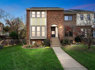 4623 Mayhunt Ct, Alexandria, VA 22312