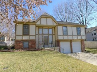 7251 Rene St, Shawnee, KS 66216