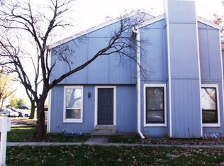 11 Lantern Ln, Lake Saint Louis, MO 63367