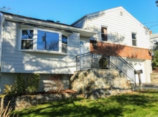 1278 Raleigh Rd, Mamaroneck, NY 10543