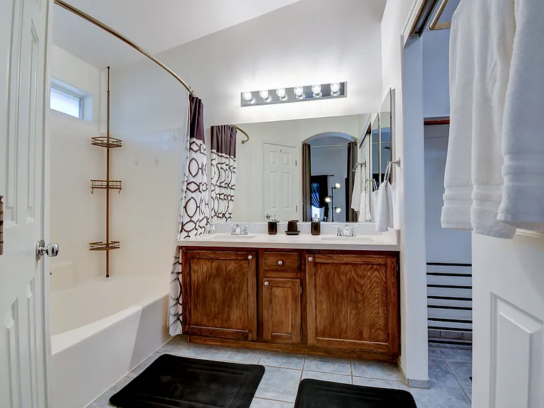 9657 Marble Peak Ct — Photo 23