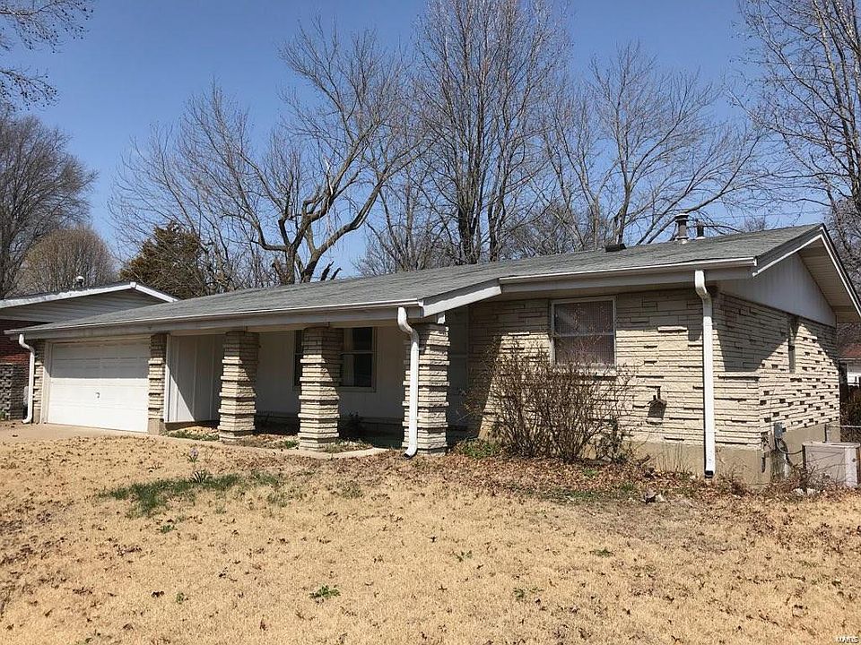 1st image of 1319 Claudine Dr