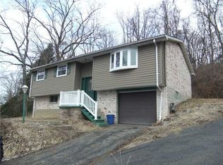827 Reamer Ave, Greensburg, PA 15601