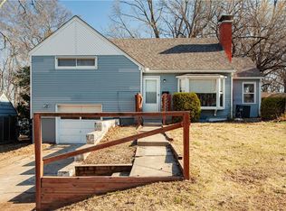 9616 E 26th St S, Independence, MO 64052