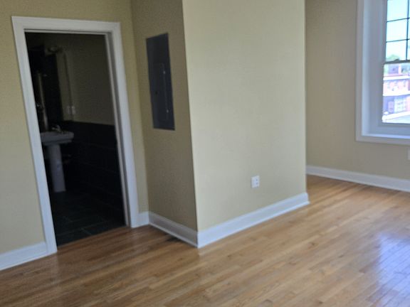 2nd image of 5709 Morris St #205