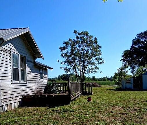 3rd image of 386 Bullard Rd