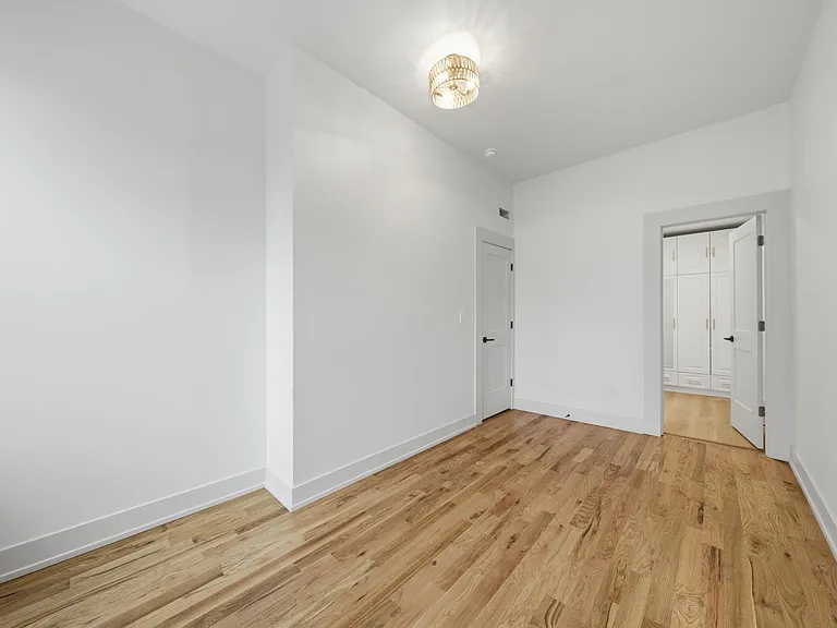 1514 W Fry St #2 — Photo 13