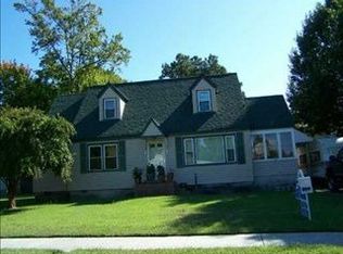 7 Lundy Ln, Hampton, VA 23666