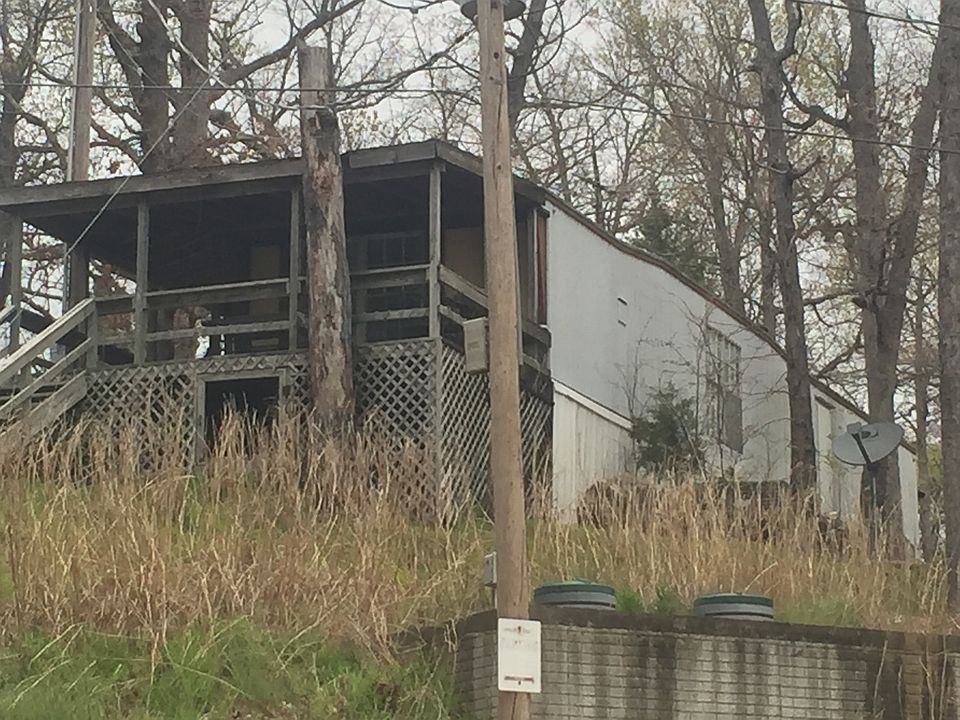 1st image of 82 Driftwood Park Ln