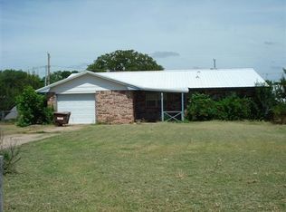 180044 Larue Dr, Comanche, OK 73529