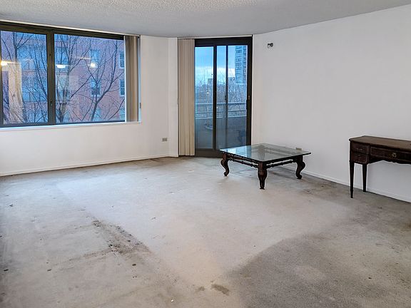 5th image of 480 N McClurg Ct APT 404-N