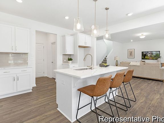 5th image of 5630 Galloway Dr #49