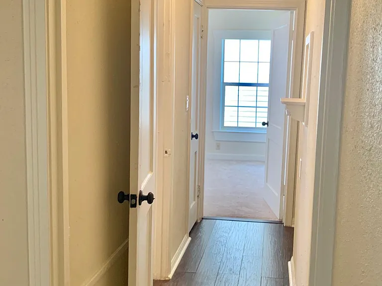 640 Oregon Ave — Photo 8