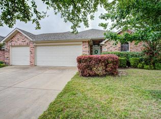 4027 Bridge Water Rd, Heartland, TX 75126