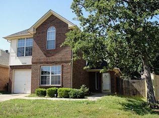 7529 Arbor Park Dr, Fort Worth, TX 76120
