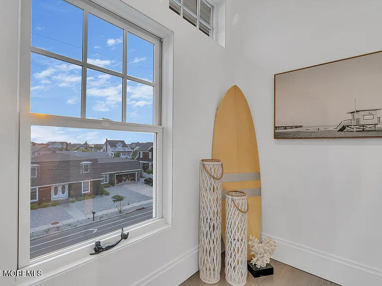 985 Ocean Ave — Photo 96