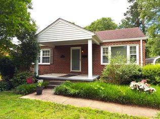 211 Hermitage Rd, Greensboro, NC 27403