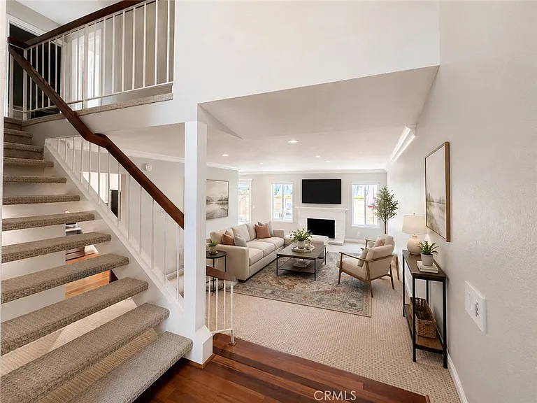 13 Ashbrook — Photo 4
