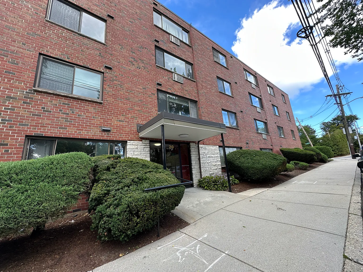 2 bed, 809 sqft, $2,650 — Photo 1