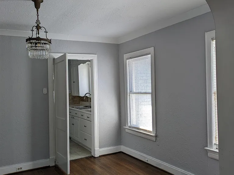 6024 La Vista Dr — Photo 25