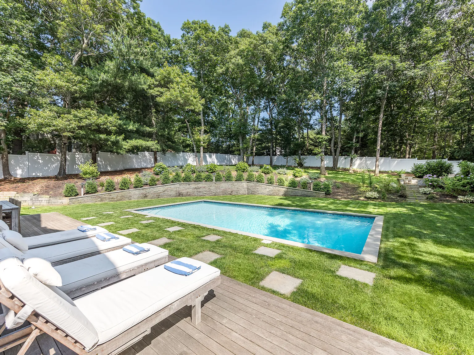 East Hampton Private Beach Access & Marina Rights — Photo 3