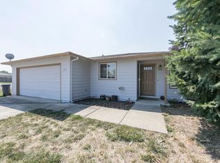 1177 Glengrove Ave, Central Pt, OR 97502