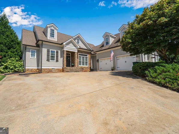1001 Devon Dr, Madison, GA 30650