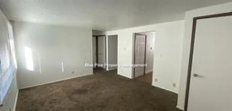 450 H St #1 — Photo 2