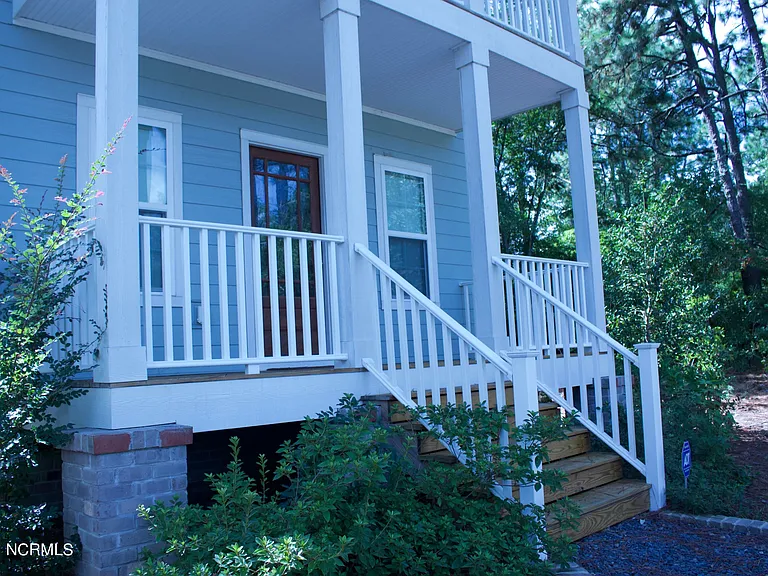 275 Sheldon Rd — Photo 3