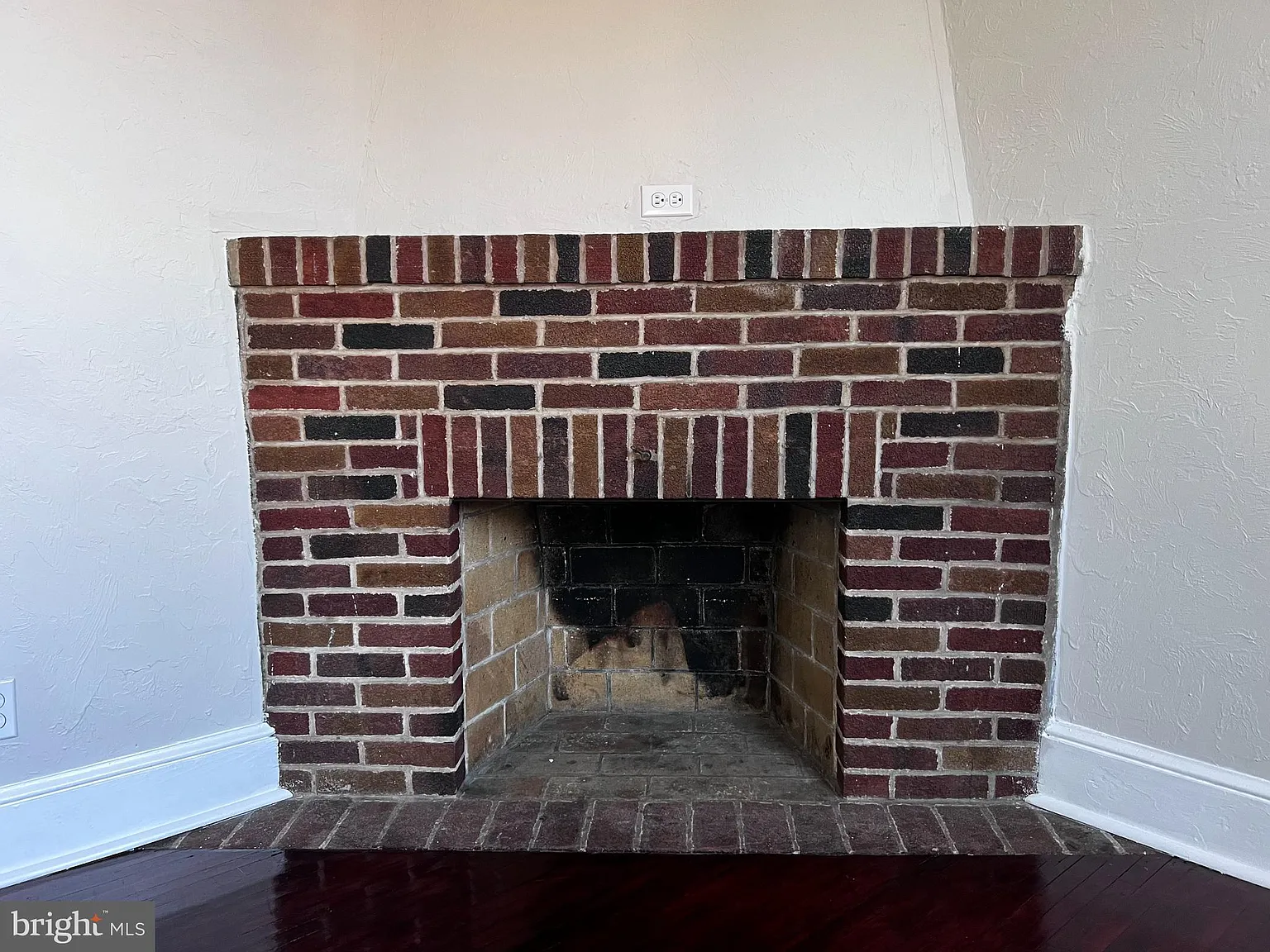1 bed, 1.0 bath, 500 sqft, $1,300 — Photo 3
