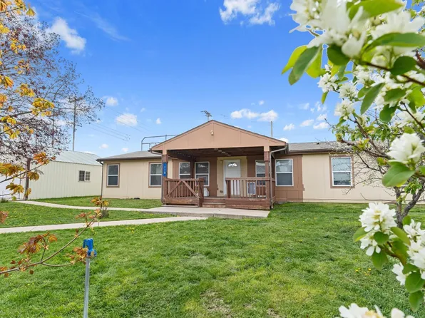 110 N Washington Ave, Oldtown, ID 83822