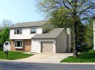 11 Pavilion Dr, Gaithersburg, MD 20878