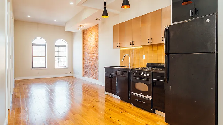 Rented by Nooklyn NYC LLC | media 15