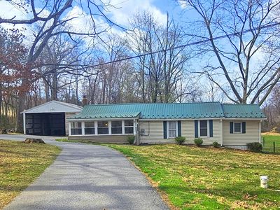 15216 Parrish Rd, Upperco, MD, 21155