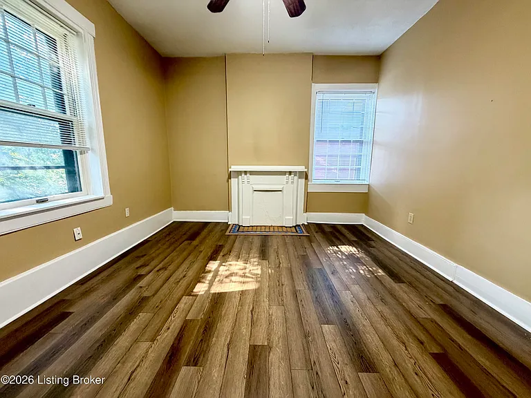 1153 S 1st St #3 — Photo 2