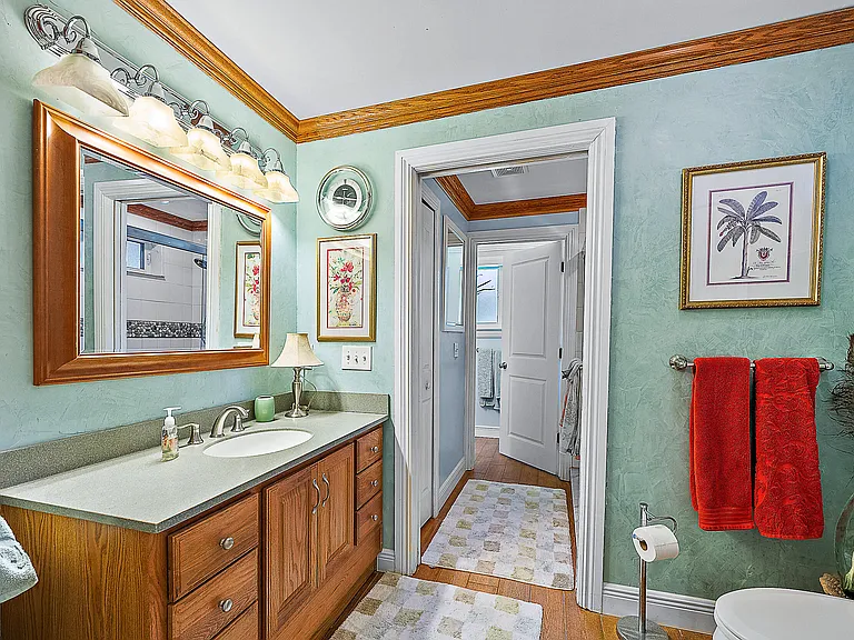 12140 SE Indian River Dr N — Photo 33