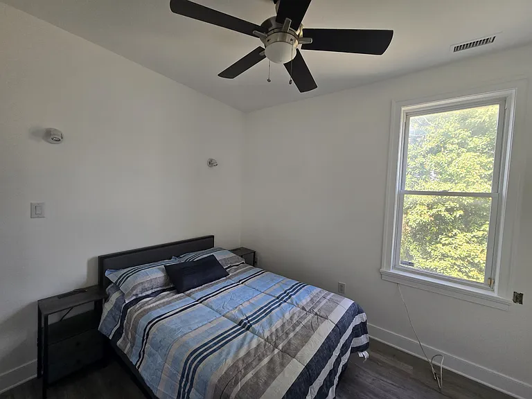 27 Florida Ave NW #2 — Photo 16